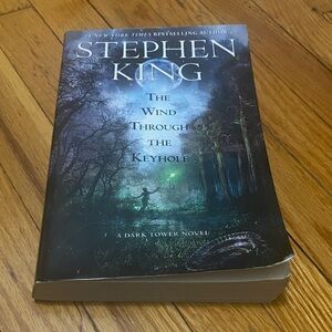 Stephen King The Wind Through the Keyhole Paperback Book